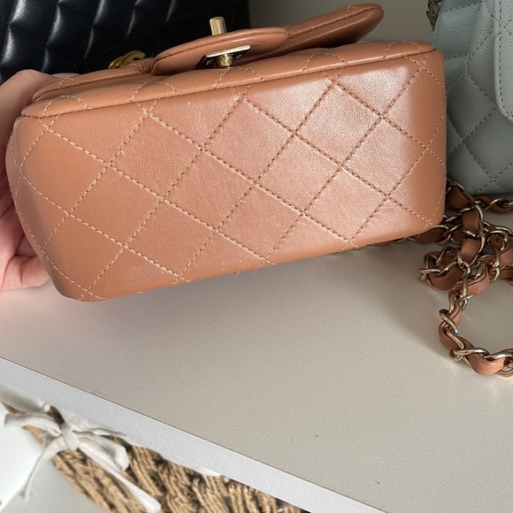 Chanel Mini Flap - Picture 5 of 5